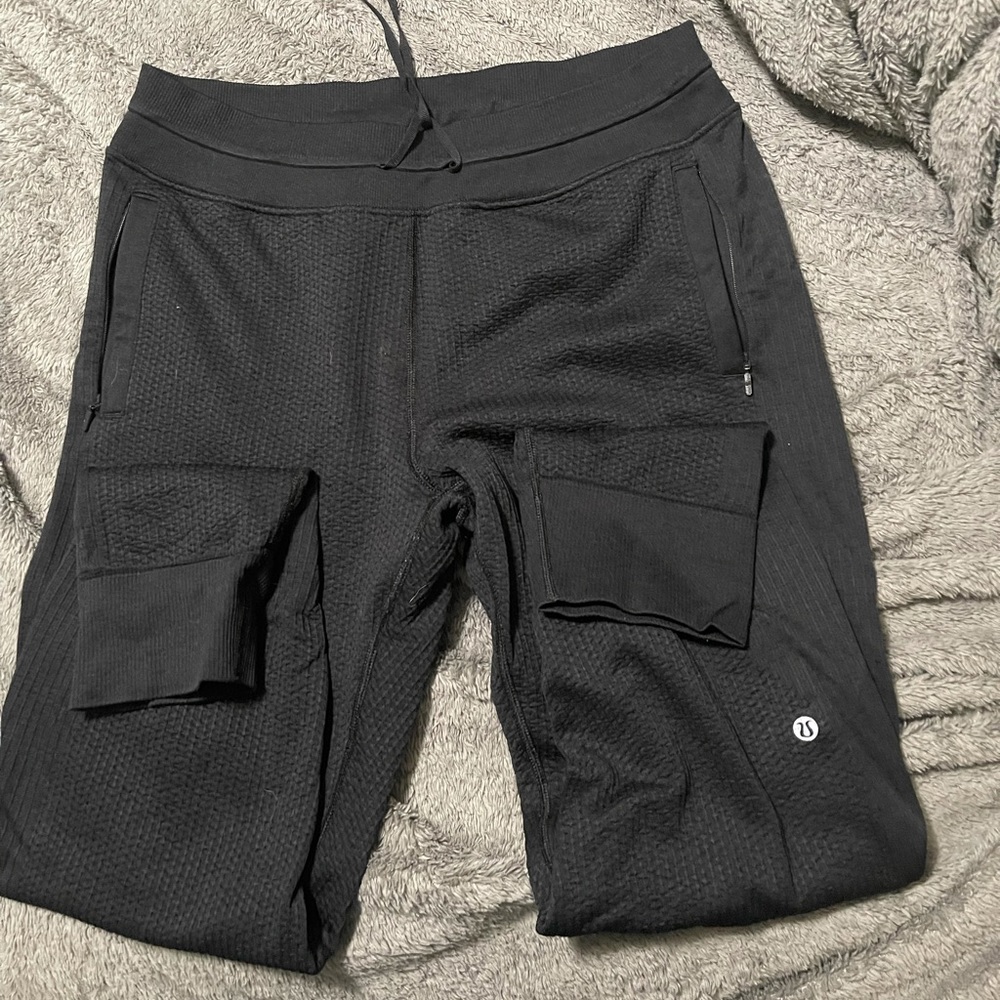 Lululemon size 10 Engineered Warmth wool blend jogger